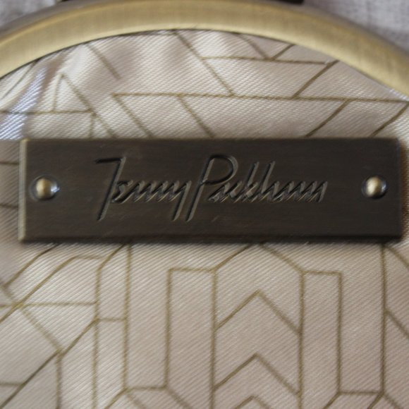 Jenny Packham Boudoir Kiss Lock Clasp Satin Coin Purse - Picture 2 of 7